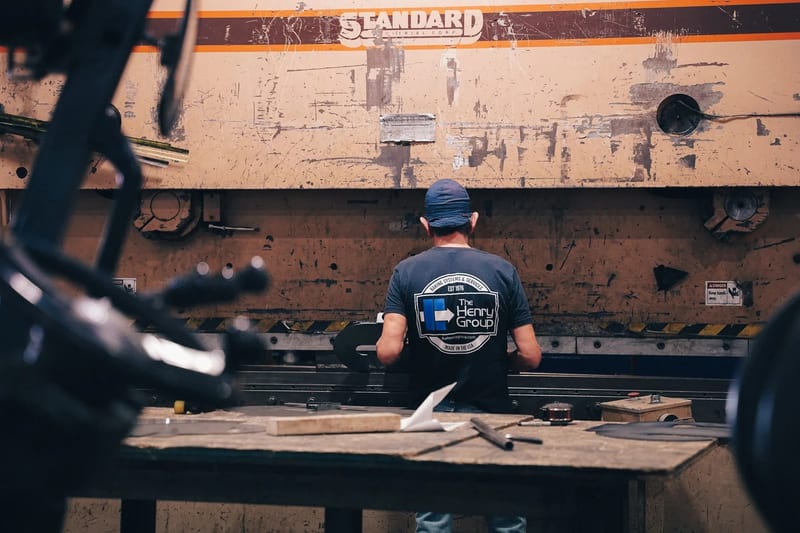 THG operator working at the press brake